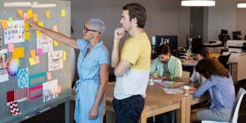 Growth Hacking: Get Your First 1,000 US Startup Customers - Cover Image