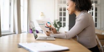 How to Review and Update Your Financial Plan Annually - Cover Image