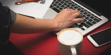 How to Use Financial Planning Software: Track Goals & Succeed - Cover Image